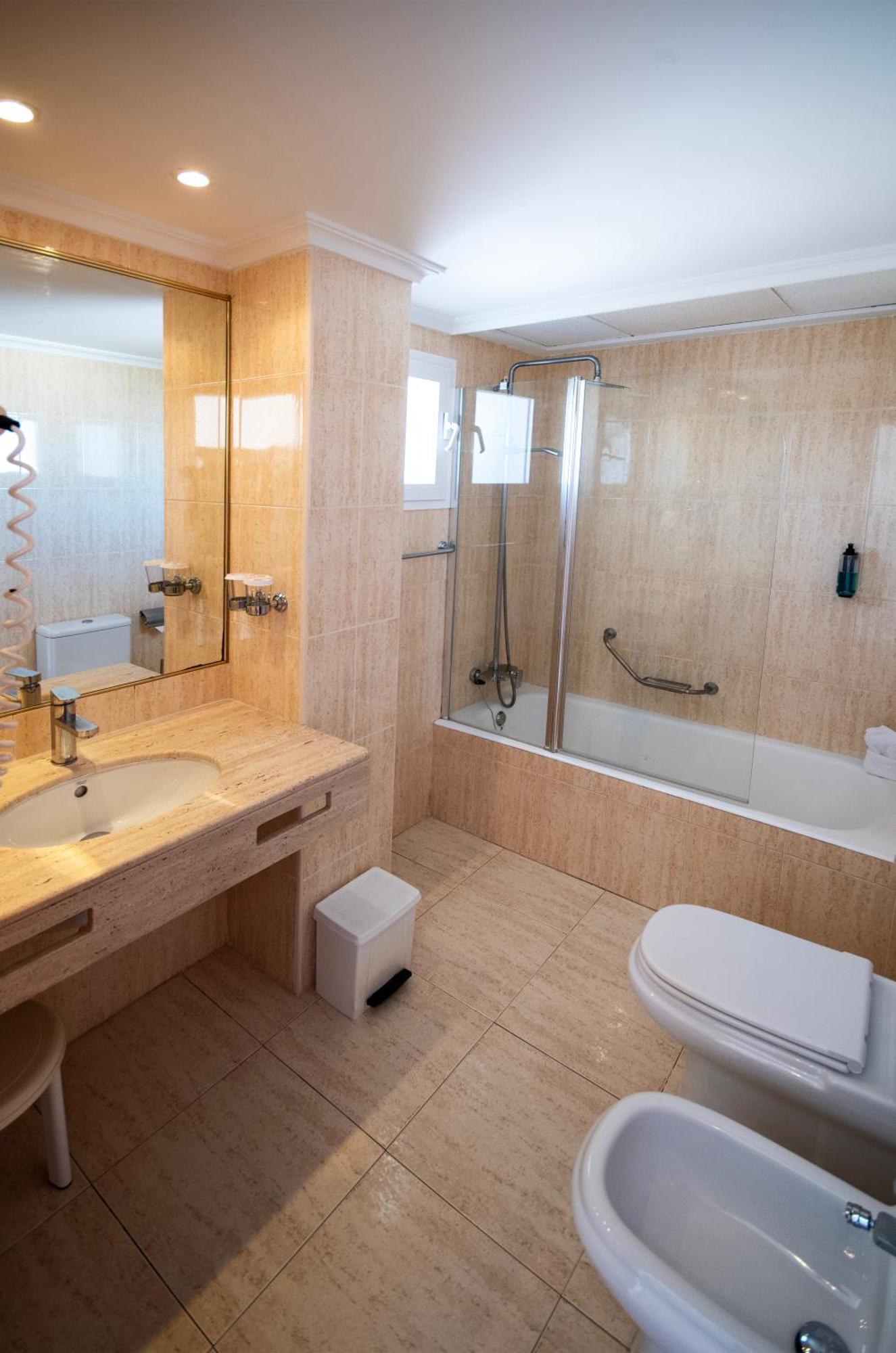 Classic, Solo Adultos Canyamel (Mallorca)