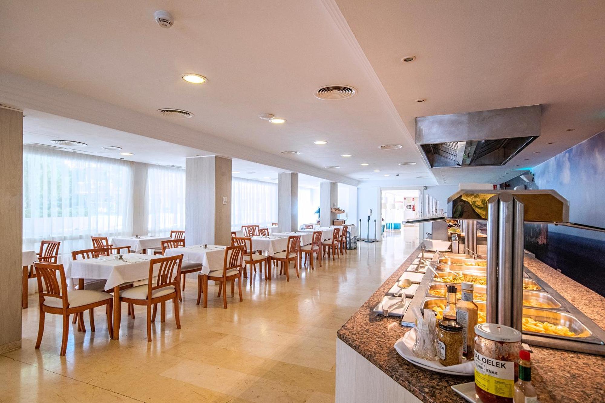 Classic, Solo Adultos Hotel 4*